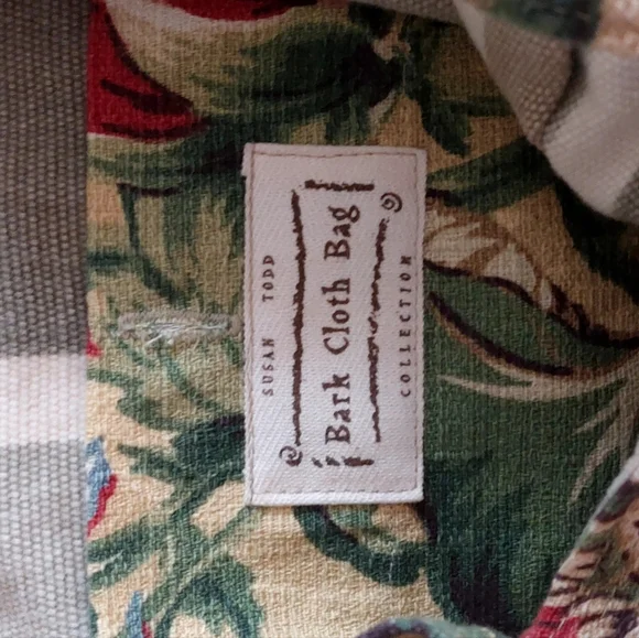 Bark Cloth Bag - Picture 3 of 3